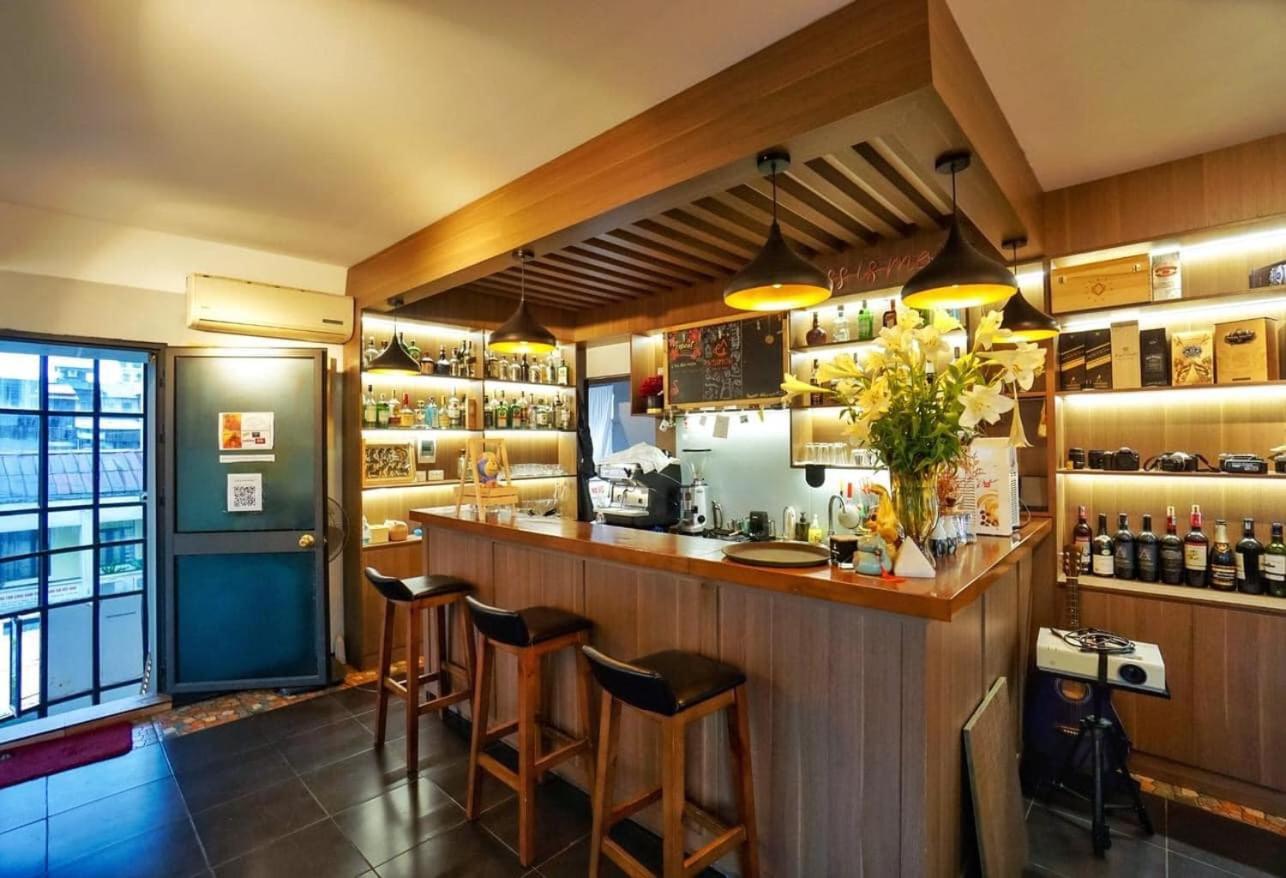 Khach San Giao Thong Hotel Hanoi Buitenkant foto