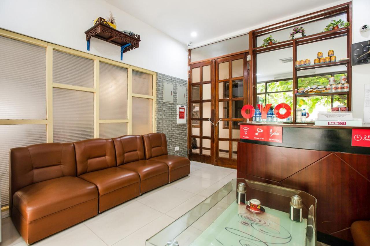 Khach San Giao Thong Hotel Hanoi Buitenkant foto